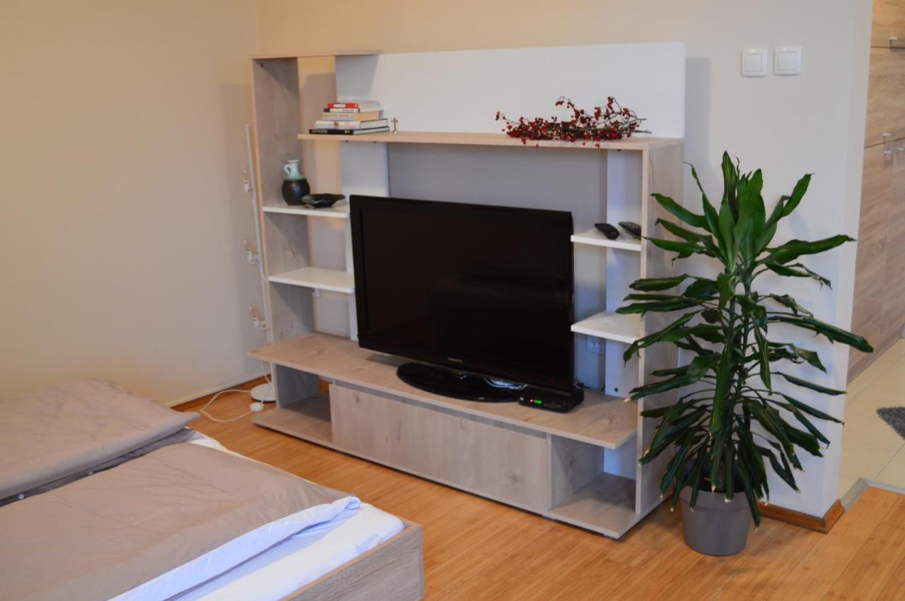 Ferienwohnung Apartman Mile Subotica Exterior foto